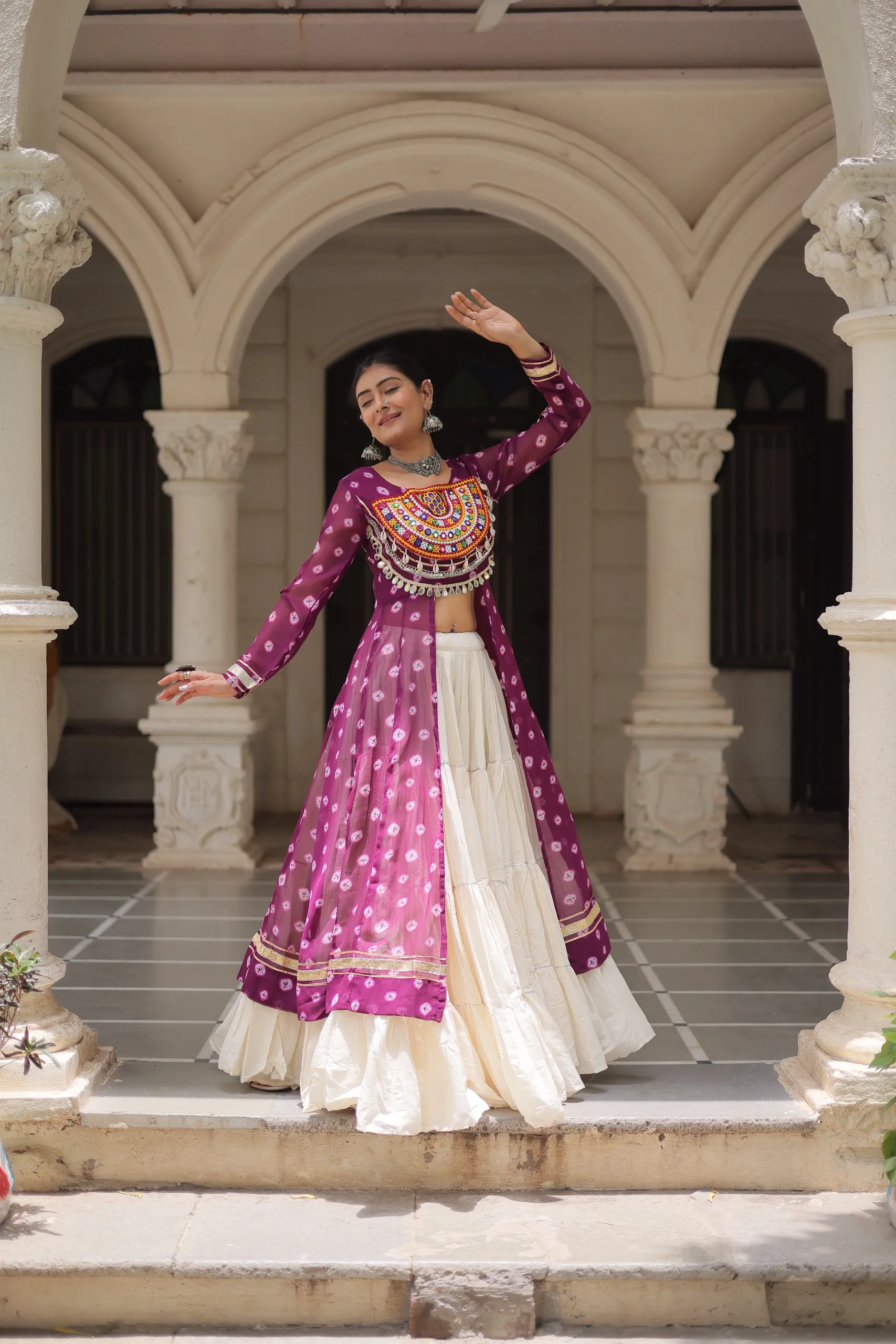 Navratri lehenga choli - Image 3 in Surat